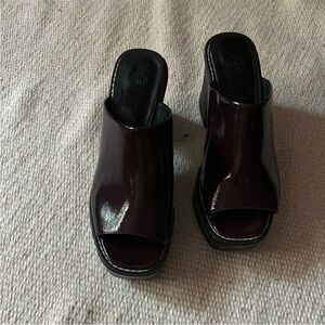 Urban Outfitter Mule